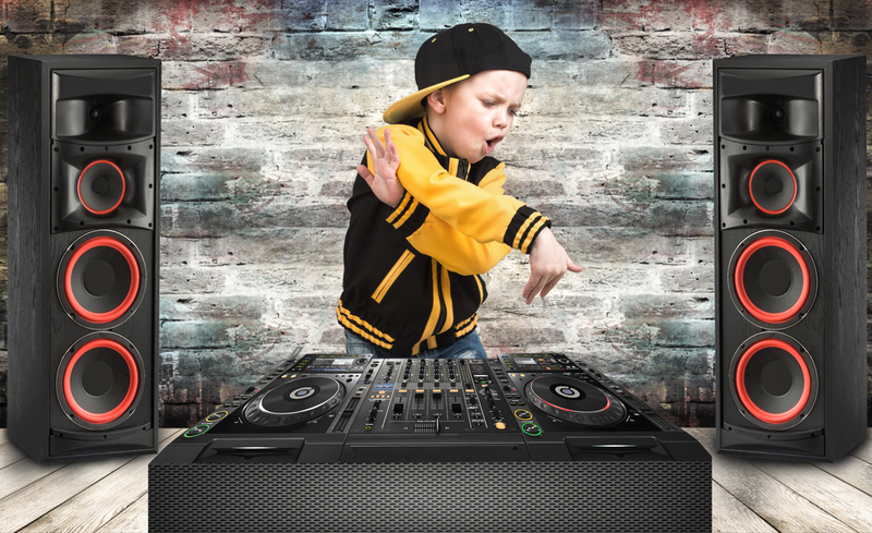 This Young DJ Rocked His School in the Best Way Possible | Shutterstock